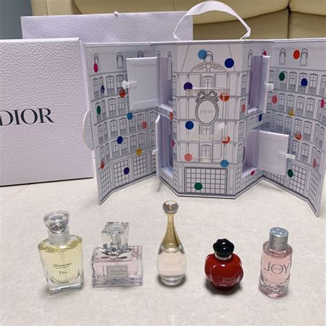 dior le mini|mini Dior perfume.